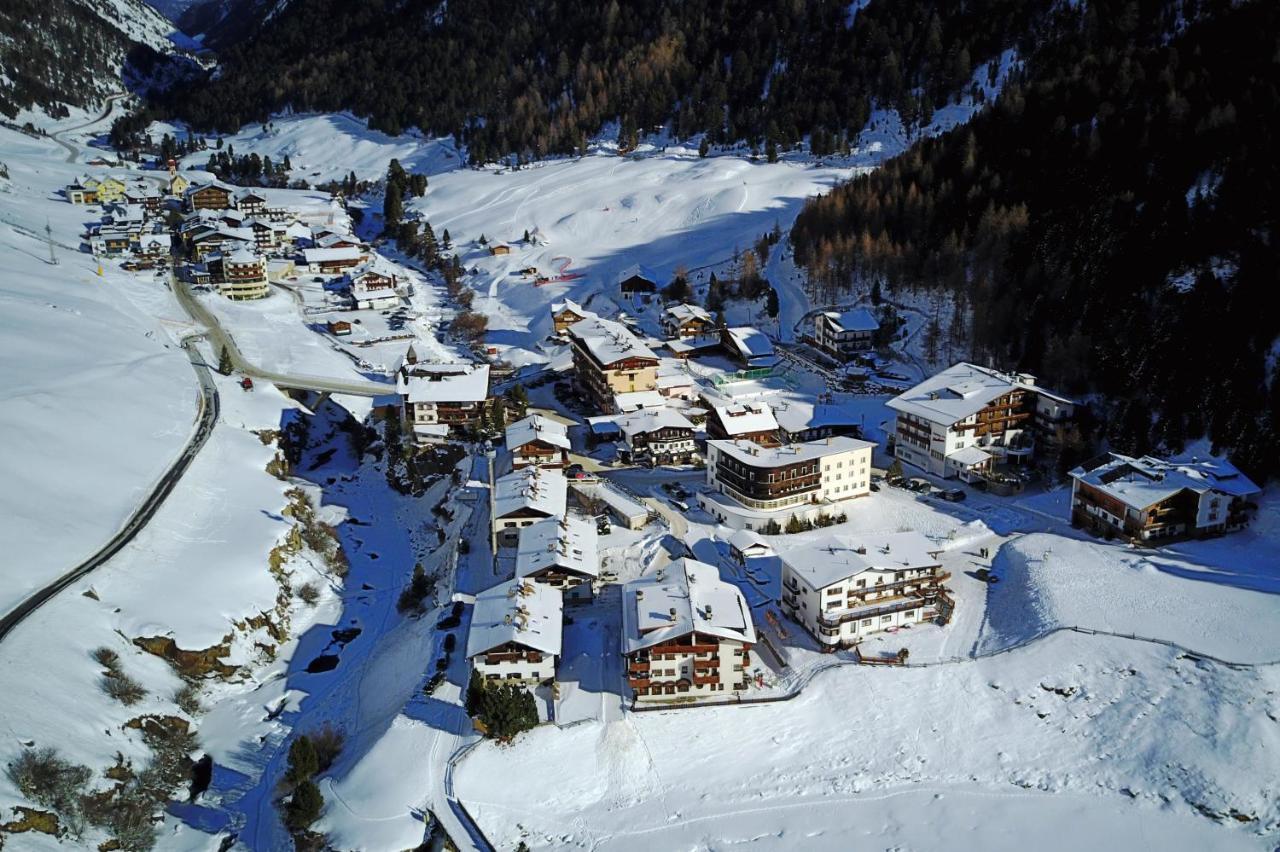 Berghotel-Gasthof Gstrein Vent Exterior foto